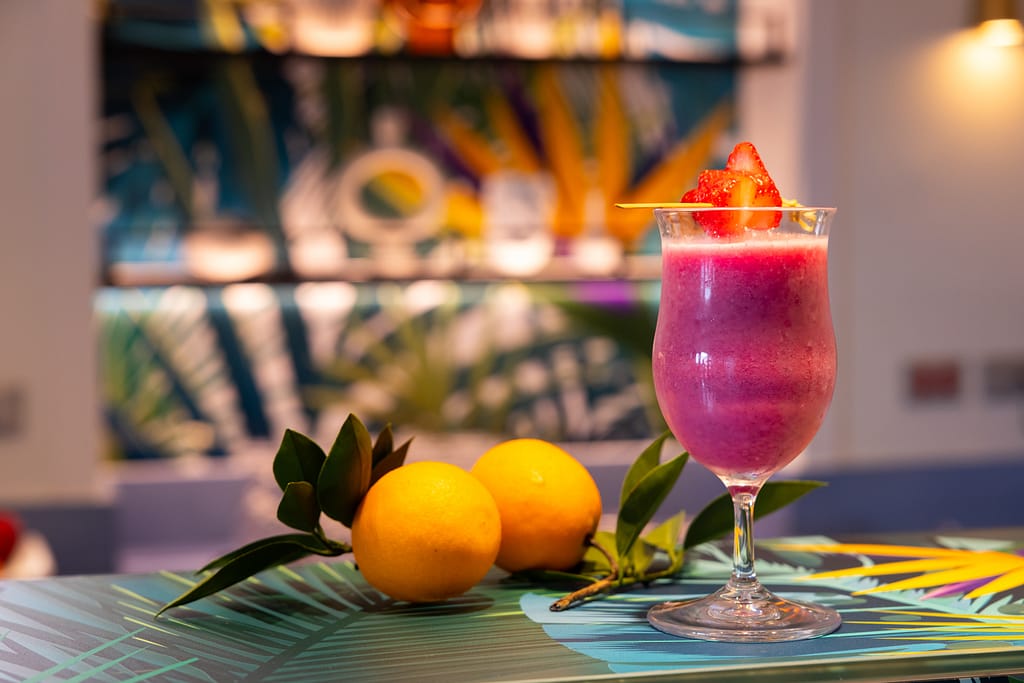 Juice Sea, Brilliant Lady's dedicated wellness bar on Deck 7