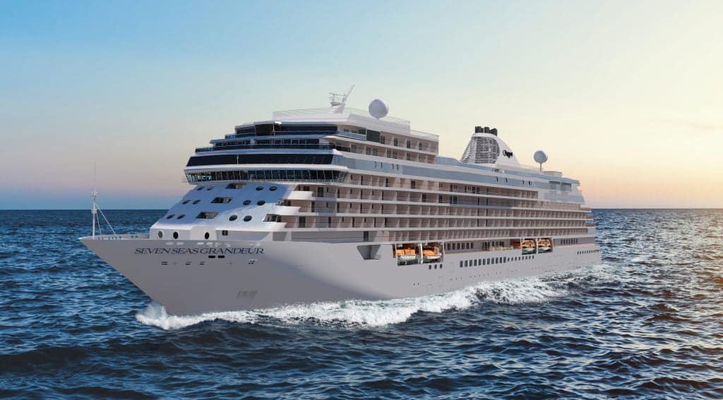Seven Seas Grandeur - Beautiful Caribbean Sea at sunset