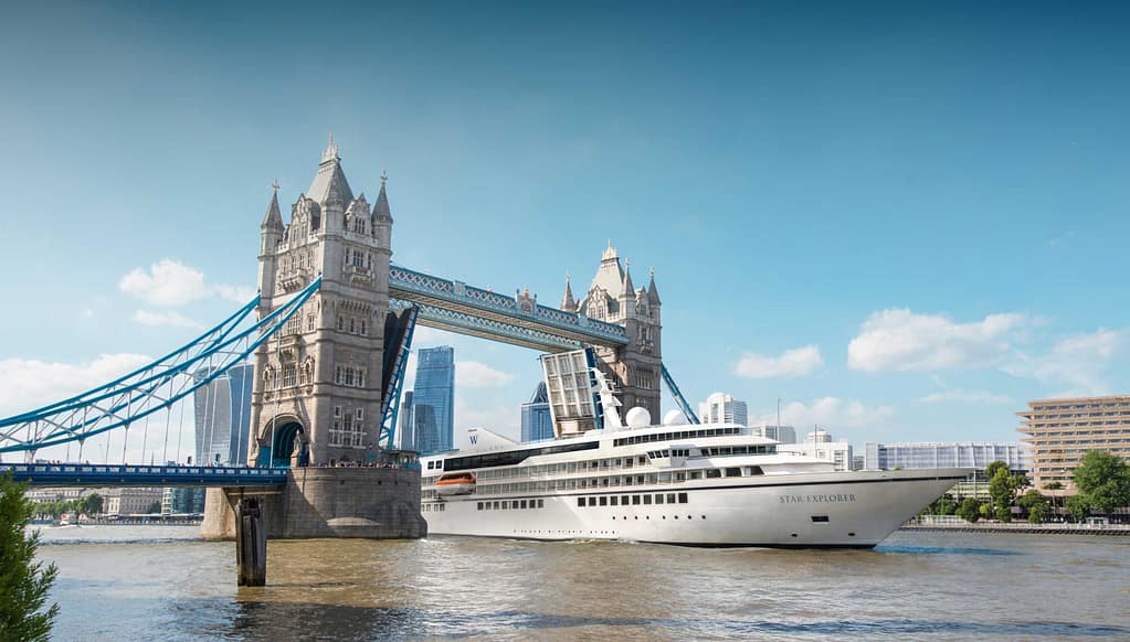 Windstar Cruises' Star Seeker passing through Tower Bridge - Rendered Image