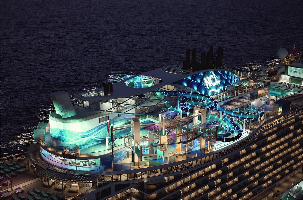 Norwegian Aura - Ocean Heights