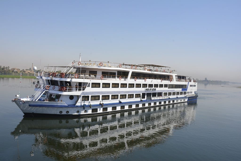 MV Star of Luxor