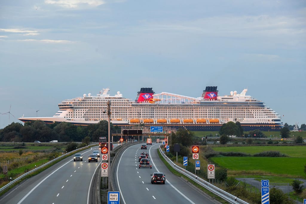 Disney Cruise Lines' Disney Destiny