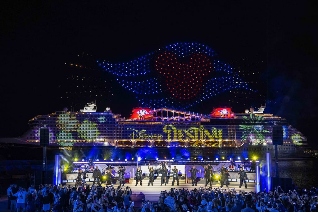 Disney Cruise Line Christens Disney Destiny In South Florida