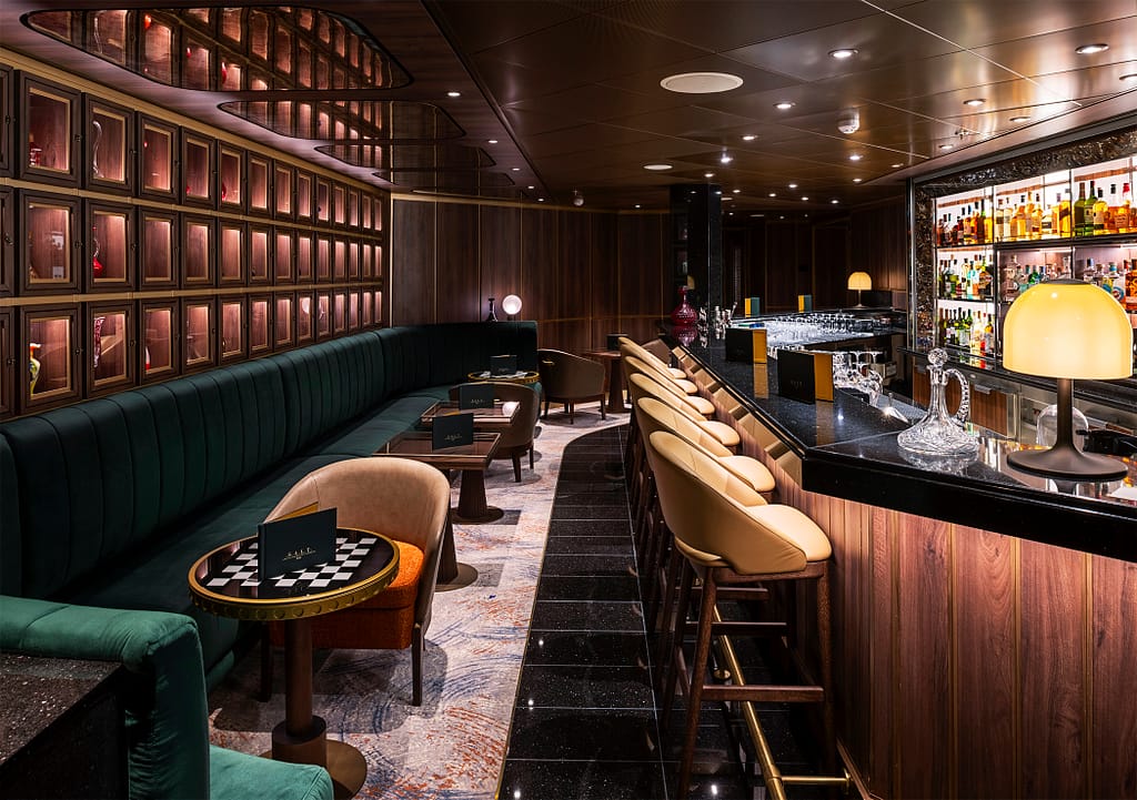 Silverseas' Silver Spirit S.A.L.T. Bar