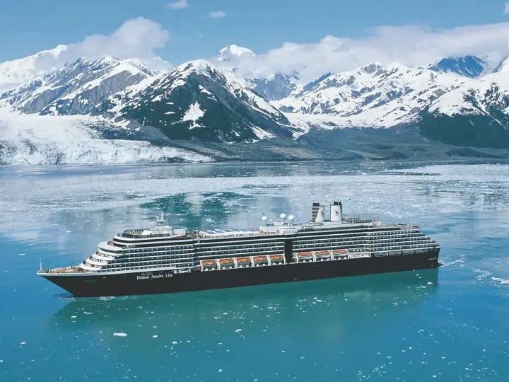 Holland America Lines' Oosterdam and the Hubbard Glacier, Alaska
