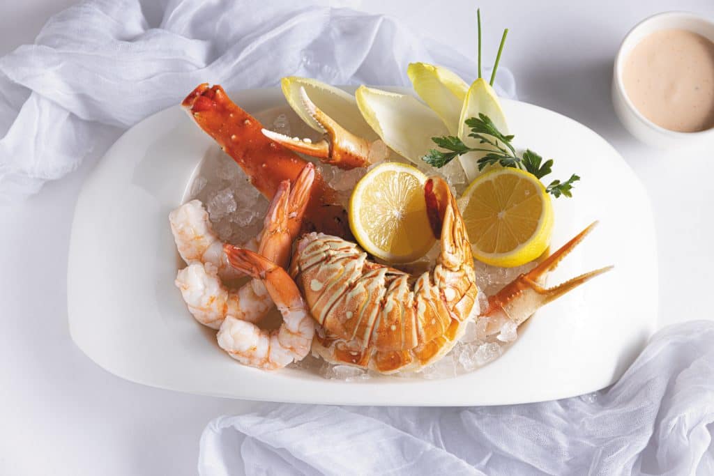 Seven Seas Grandeur - Prime 7 Lobster - ©Regent Seven Seas Cruises