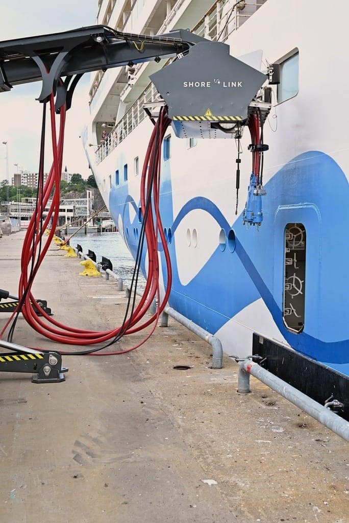 AIDAdiva connects to shore power in the Port of Stockholm