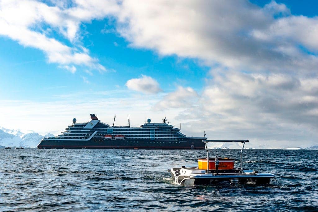 Seabourn Venture in Antarctica