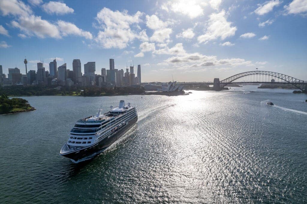 Azamara Quest departing Sydney, Australia