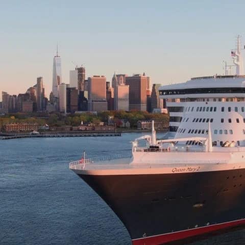 Cunards' Queen Mary 2 in New York