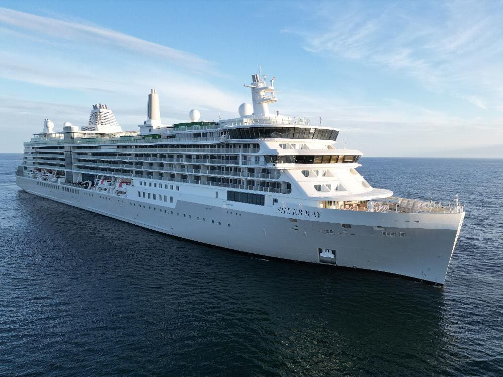 Silverseas' Silver Ray