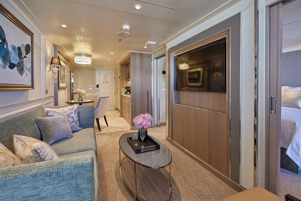 Seven Seas Grandeur, Penthouse Living Room